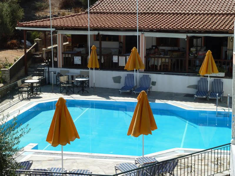 Apartmets Sunwaves Kerveli Екстер'єр фото